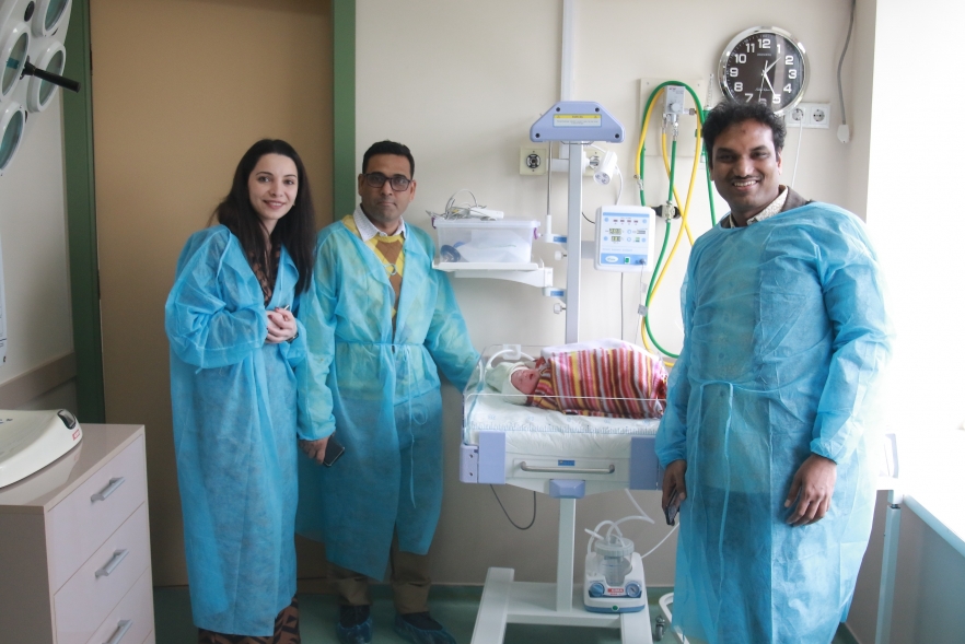 2025泰国试管婴儿：技术实力如何？理性看待五大优势与风险